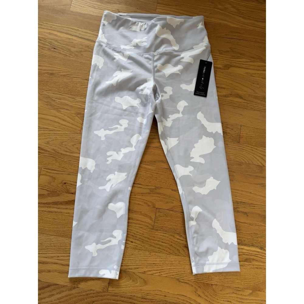 Yoga-Lic-ious‎ Yoga Pants Camo White Combo Size M
